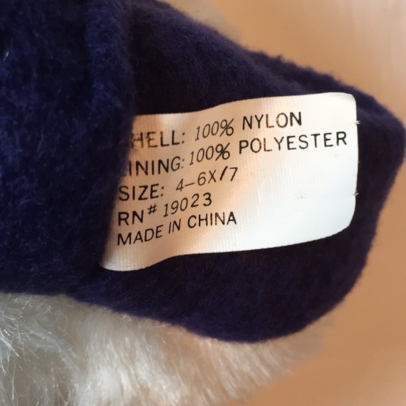 Oshkosh Navy Blue winter hat - Picture 5 of 8